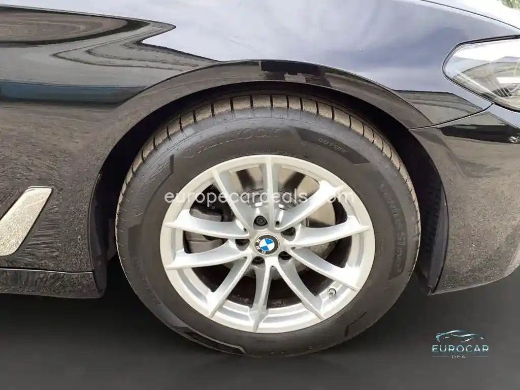 BMW 520