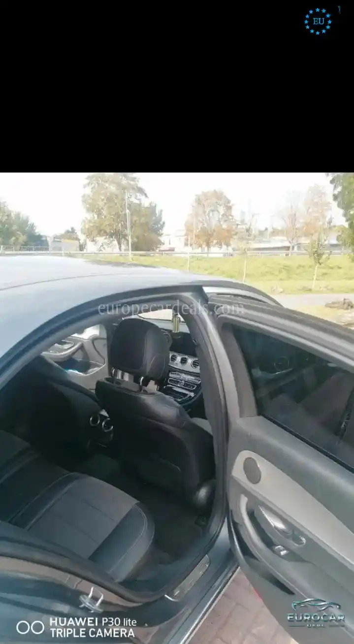 Mercedes-Benz E 200