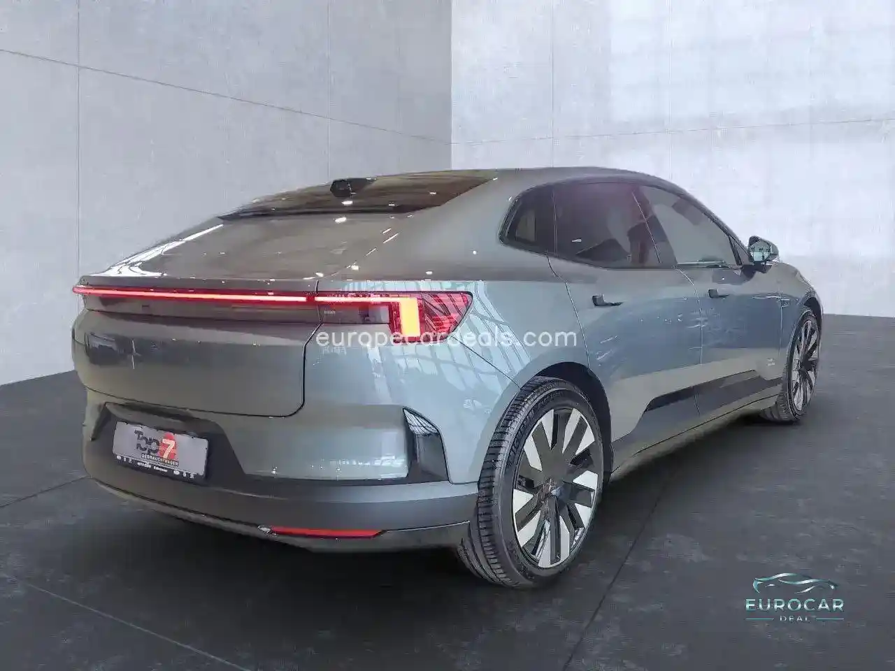 Polestar 4