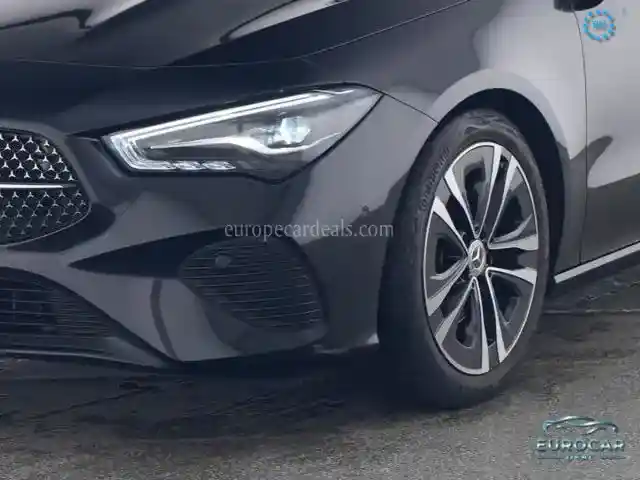 Mercedes-Benz CLA 180 Shooting Brake