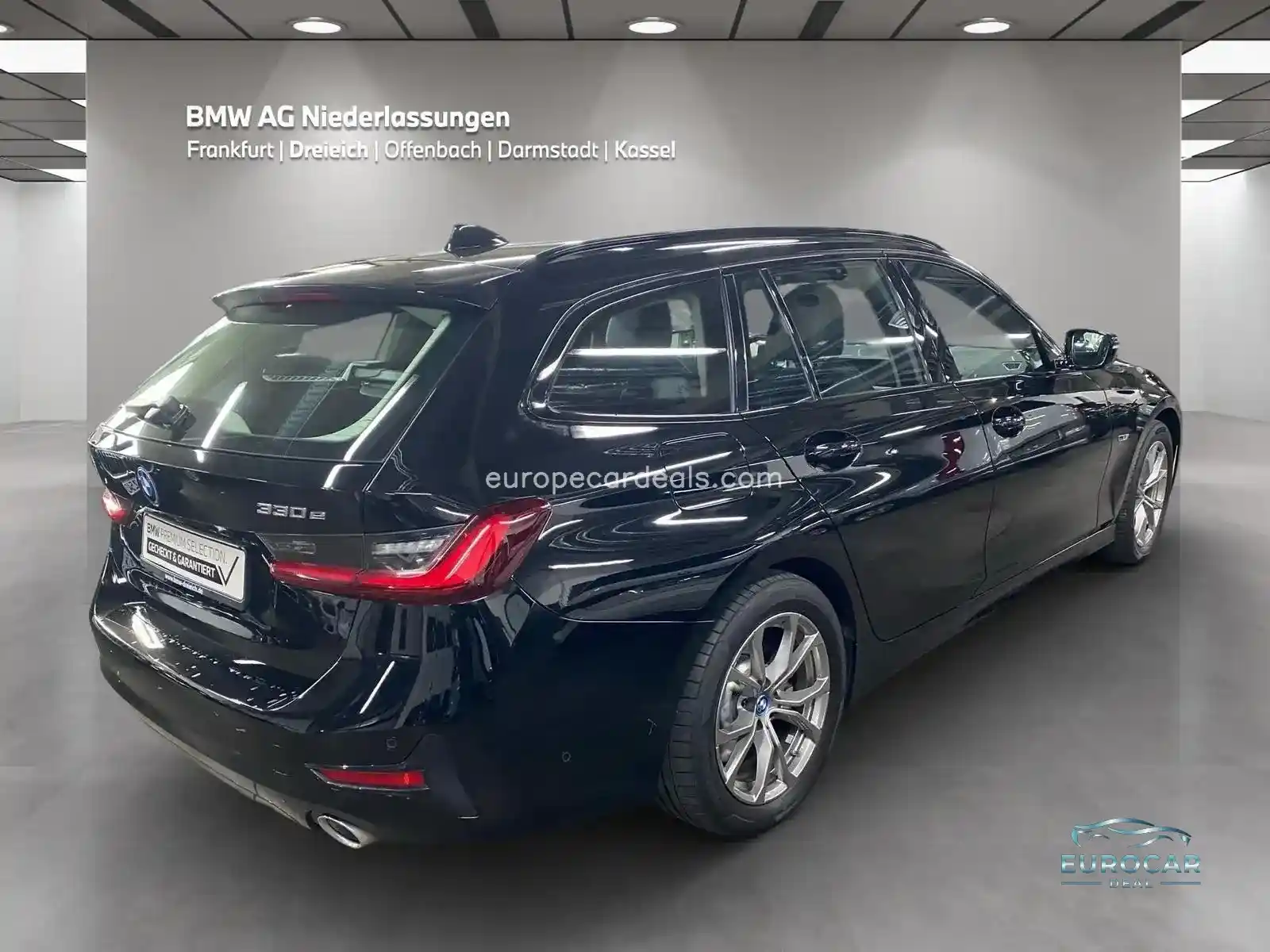BMW 330