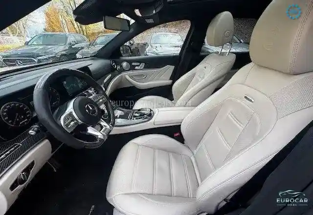 Mercedes-Benz E 63 AMG