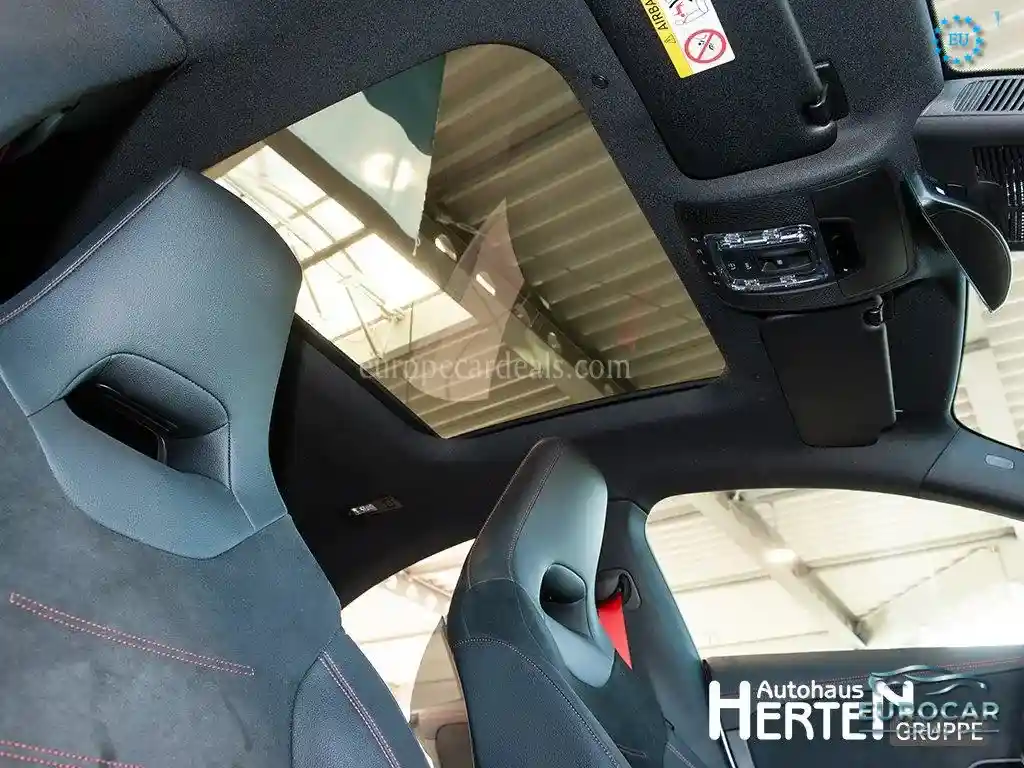 Mercedes-Benz CLA 45 AMG