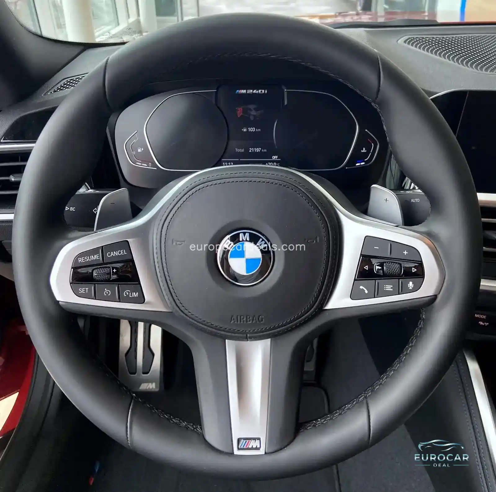 BMW M240i