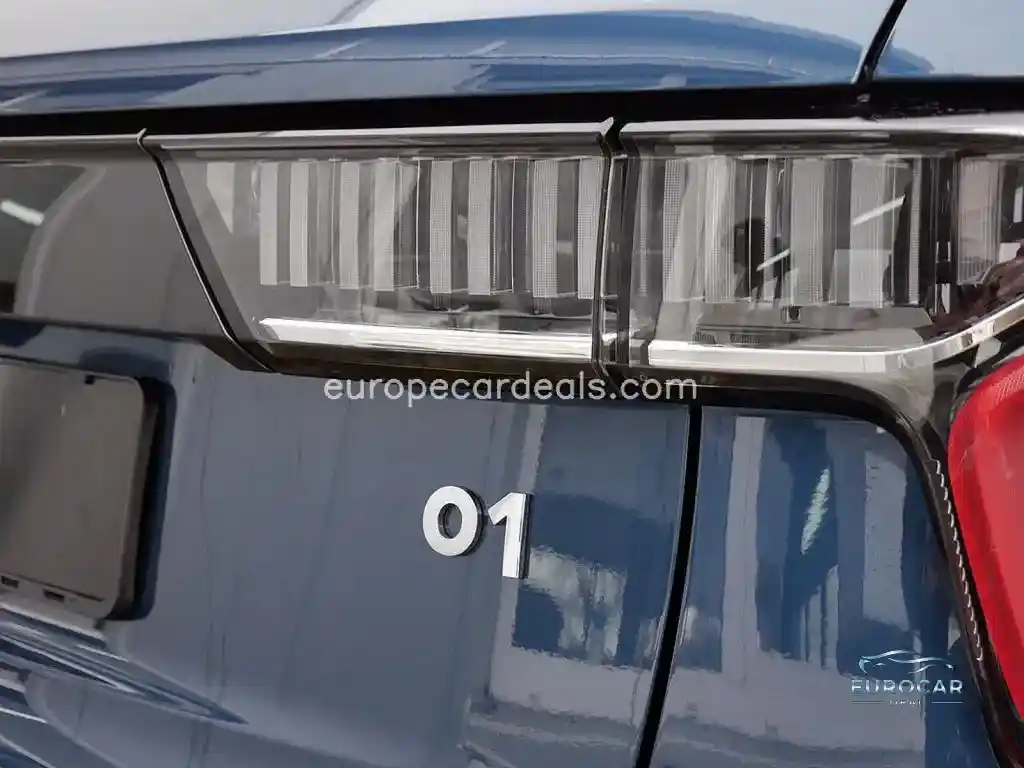 Lynk&Co 01