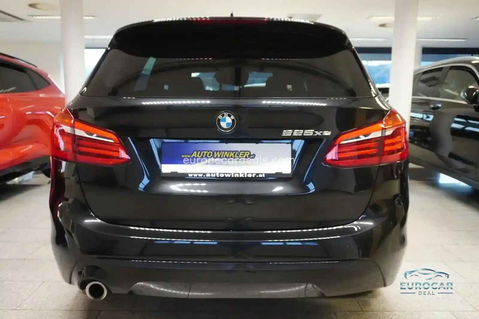 BMW 225