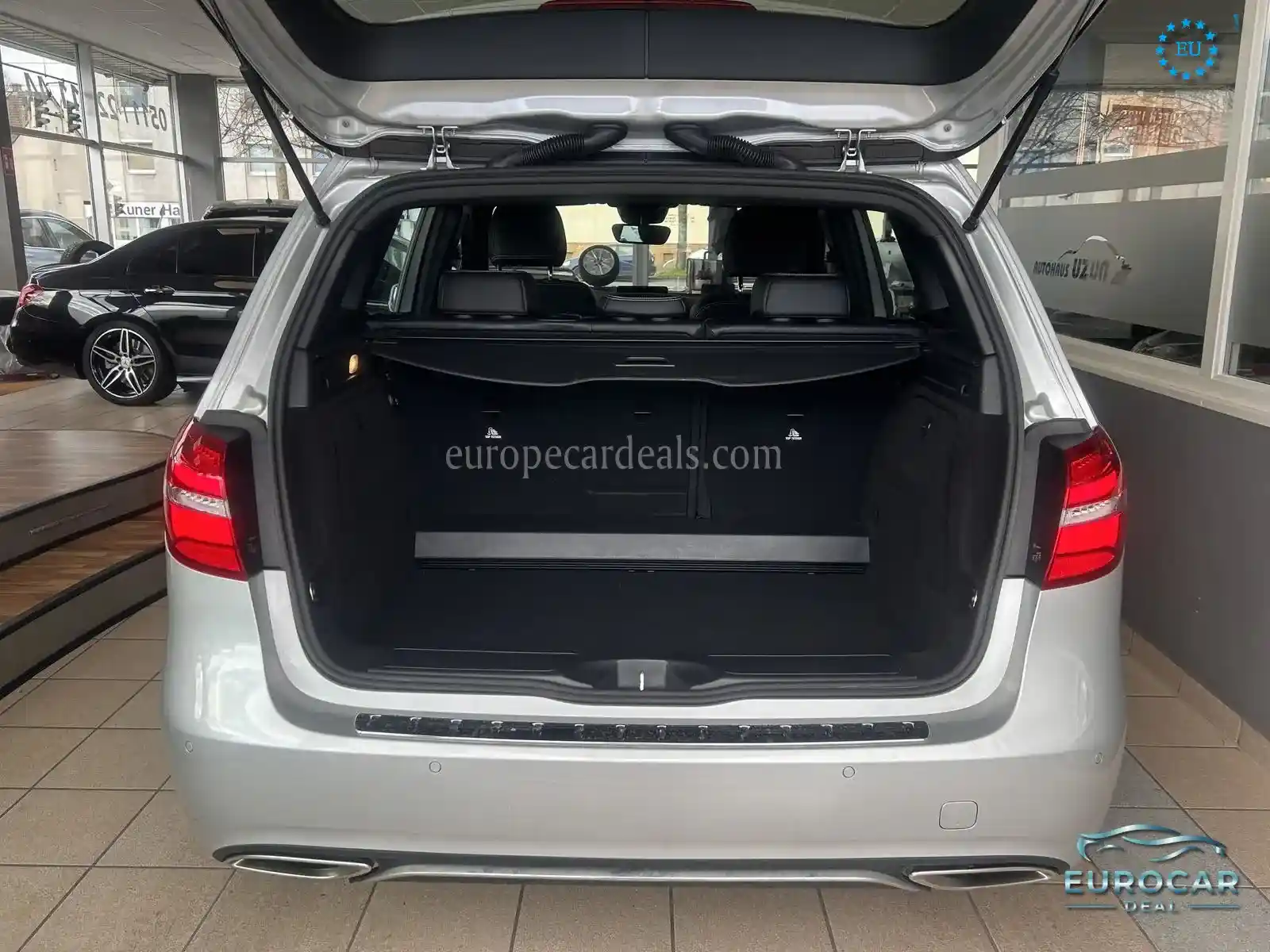 Mercedes-Benz B 200
