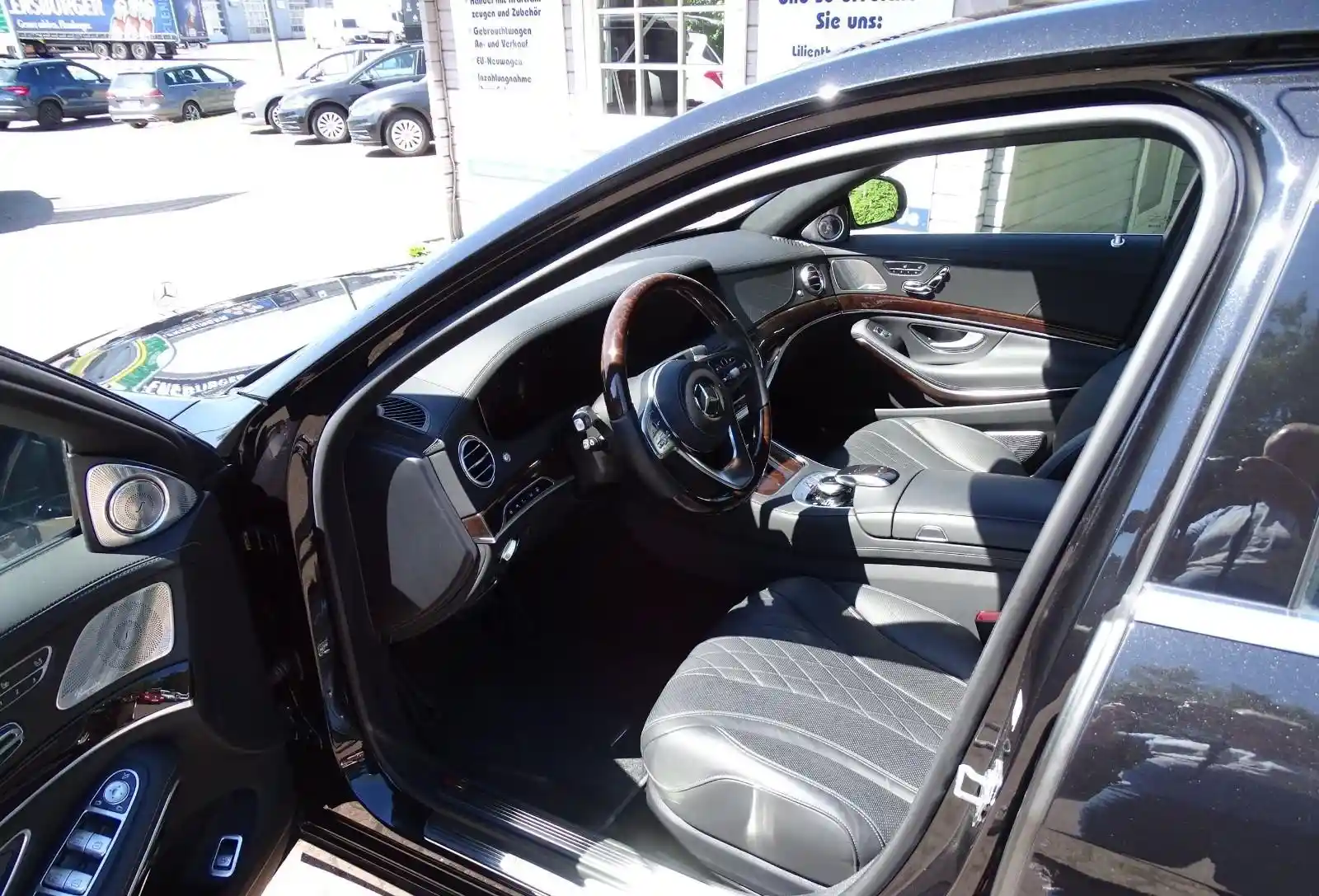 Mercedes-Benz S 600