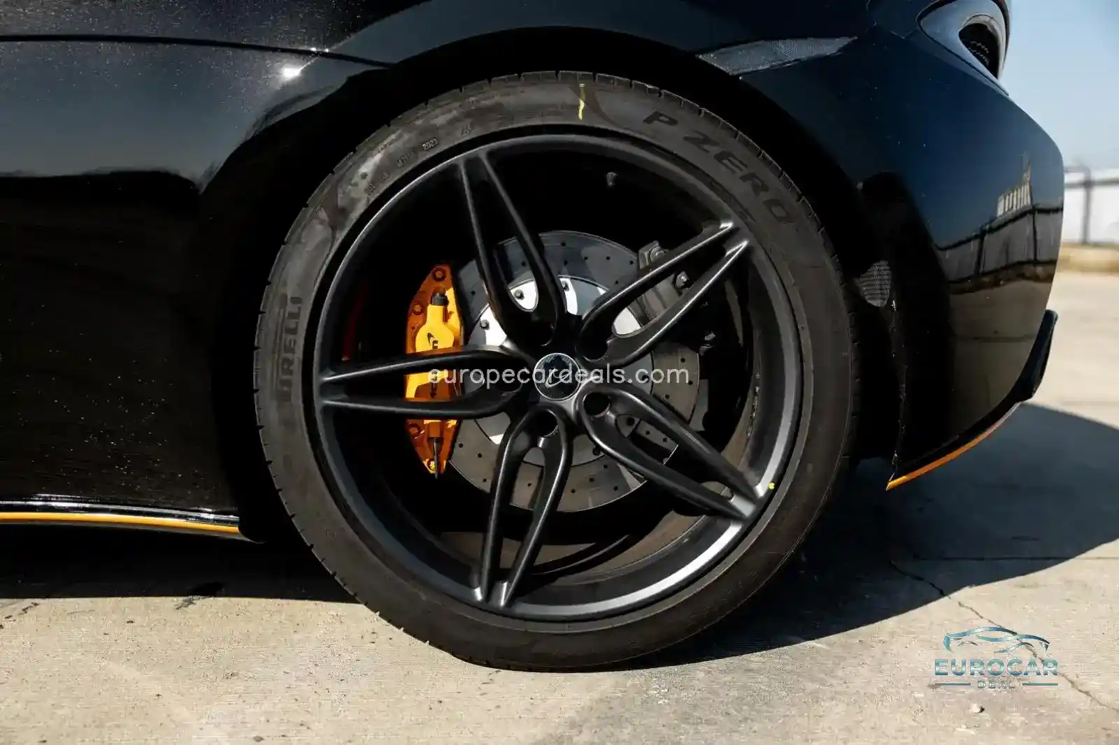 McLaren 570S