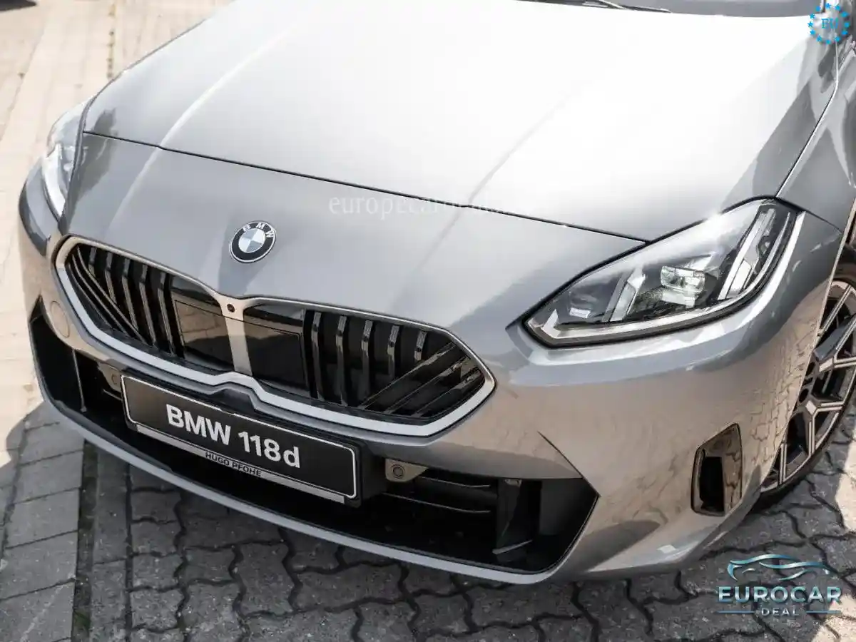 BMW 118