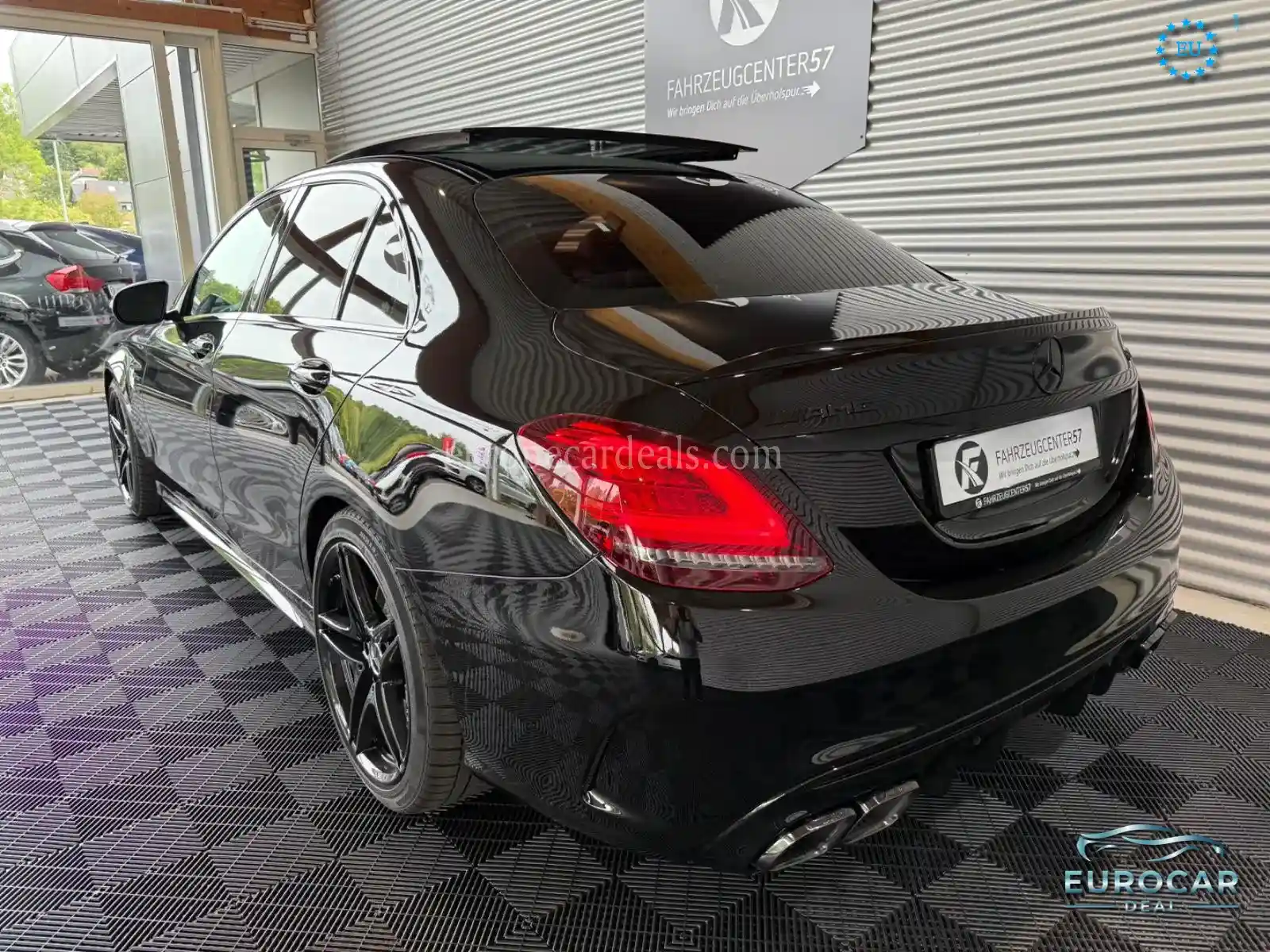 Mercedes-Benz C 63 AMG