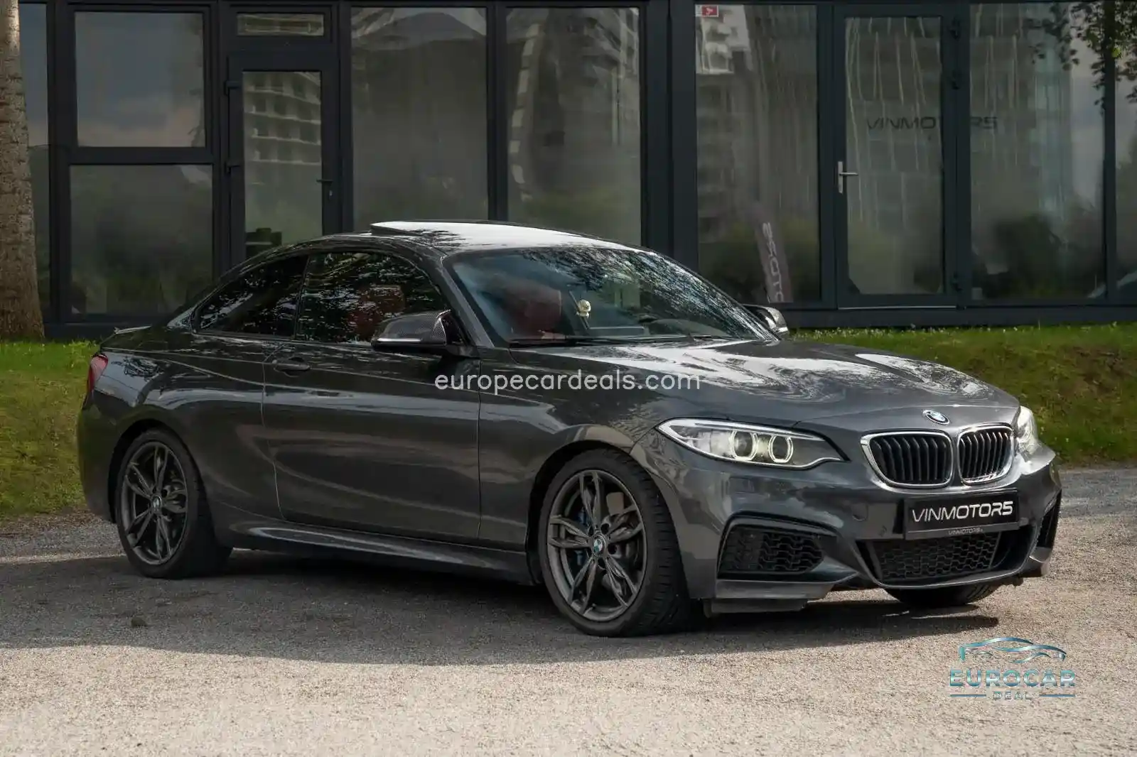 BMW M240i
