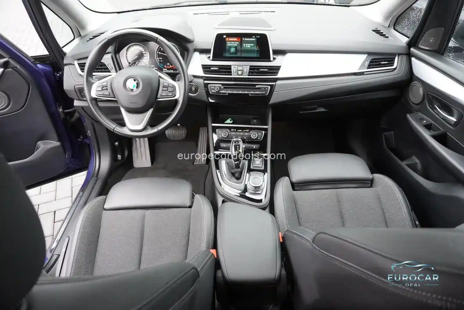 BMW 218