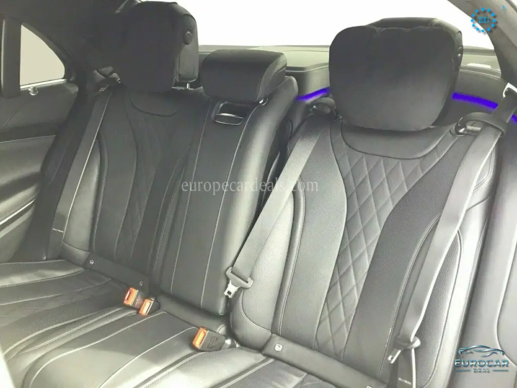 Mercedes-Benz S 560