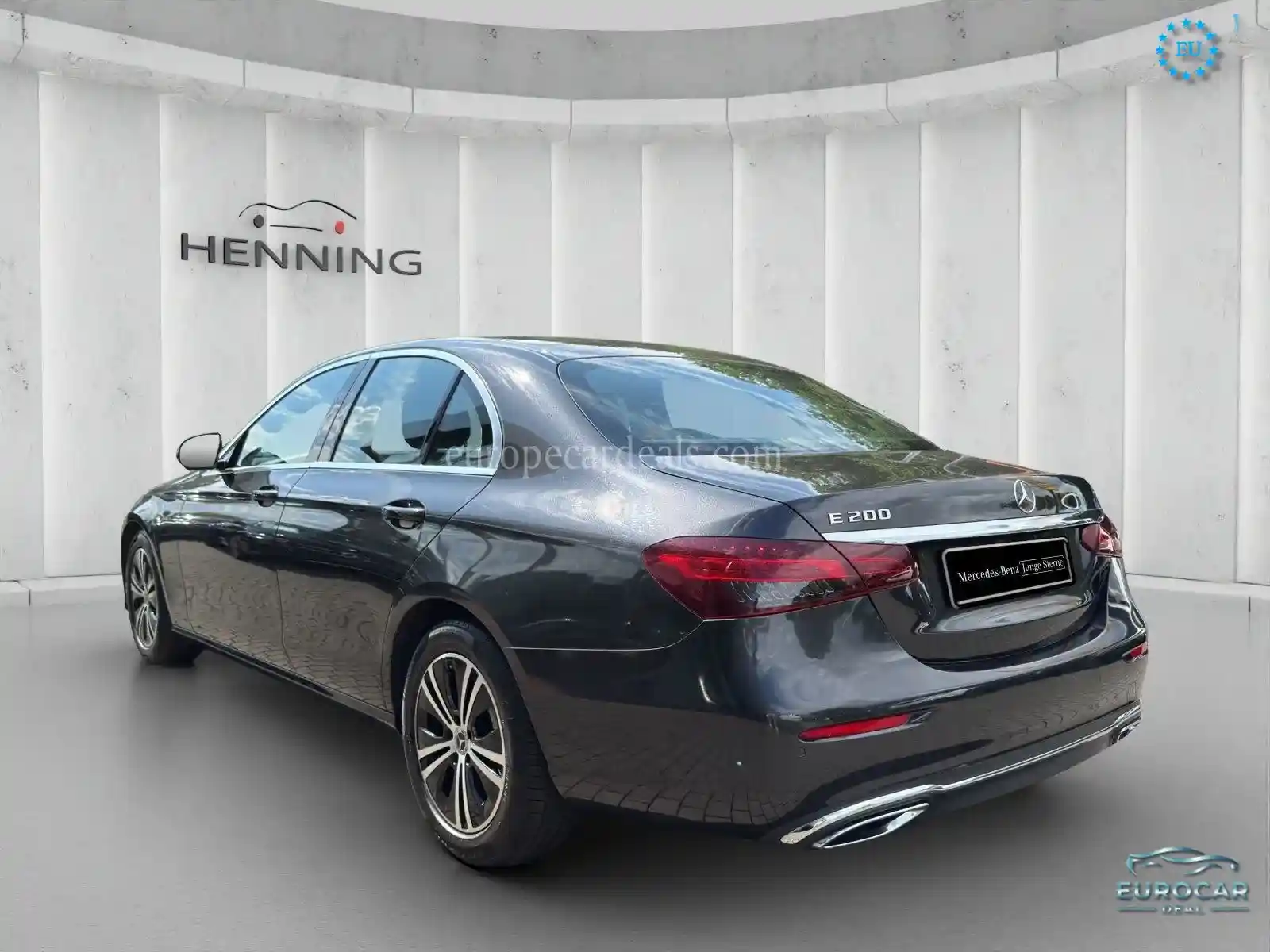 Mercedes-Benz E 200