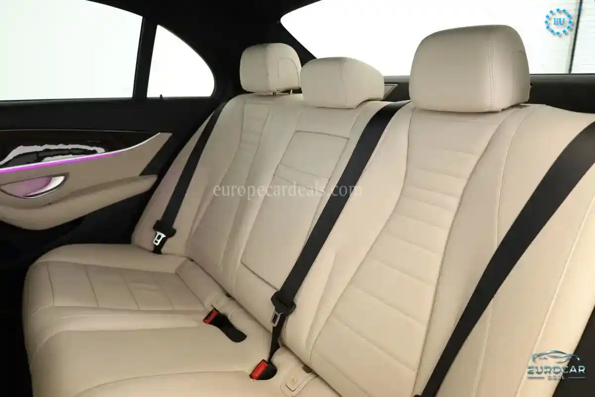 Mercedes-Benz E 400