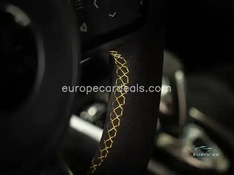 Lotus Emira