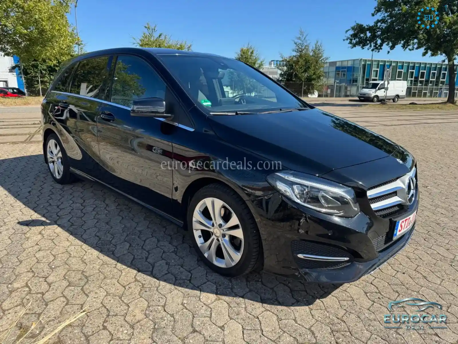 Mercedes-Benz B 180