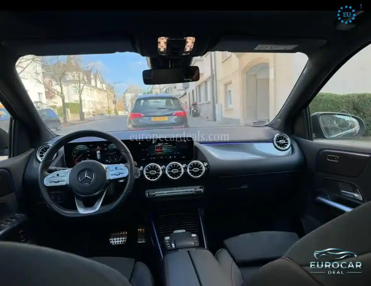 Mercedes-Benz B 200