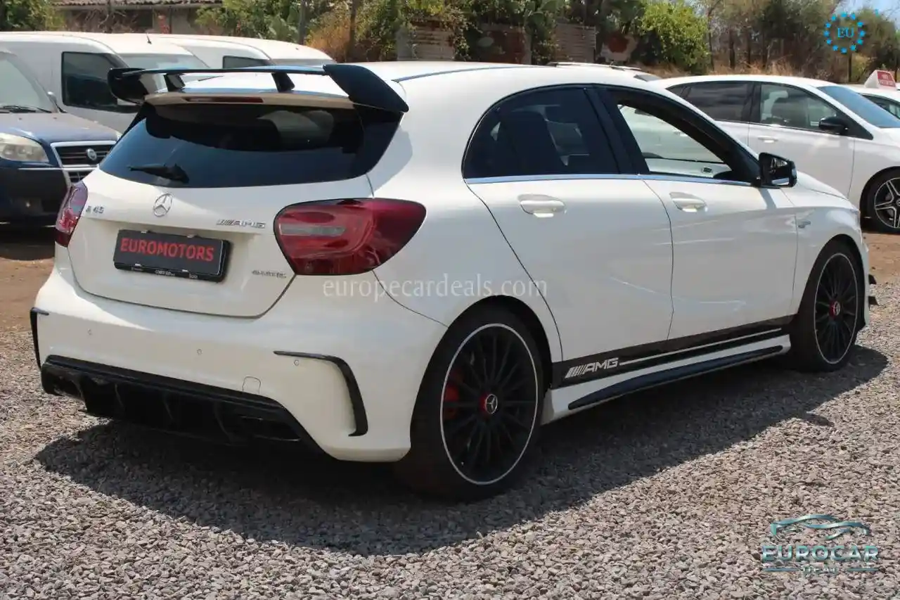 Mercedes-Benz A 45 AMG