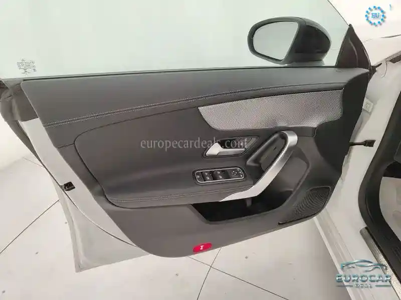 Mercedes-Benz CLA 180 Shooting Brake