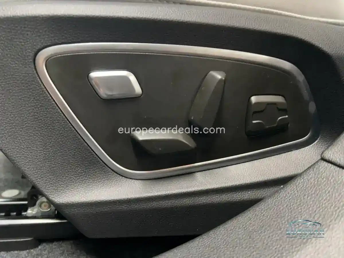 Renault Scenic E-TECH