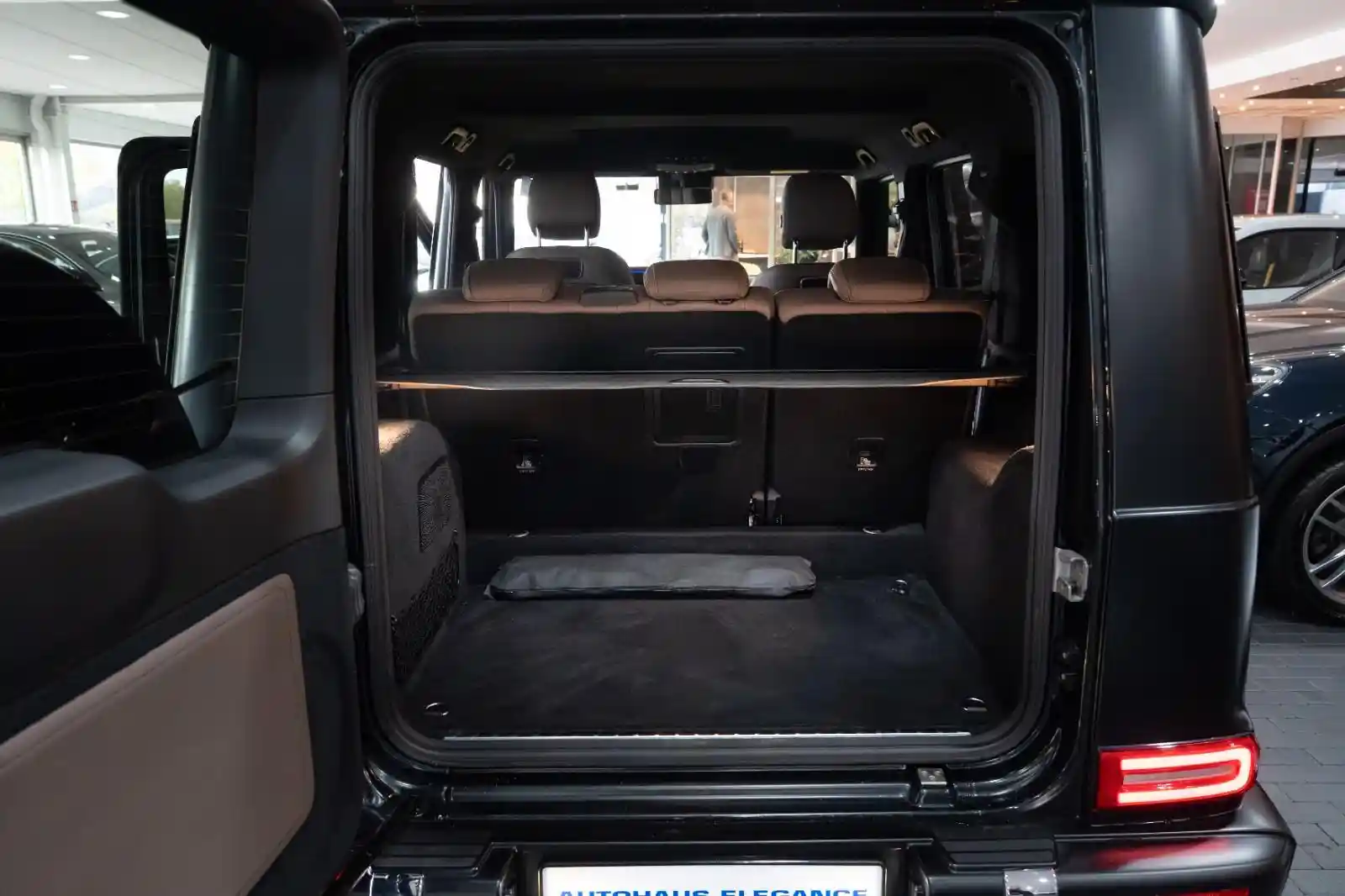 Mercedes-Benz G 500