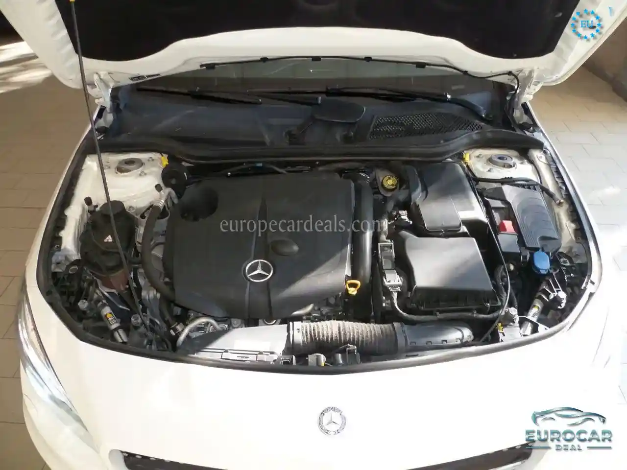 Mercedes-Benz CLA 220