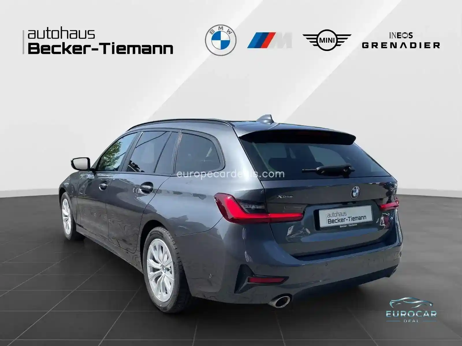 BMW 330
