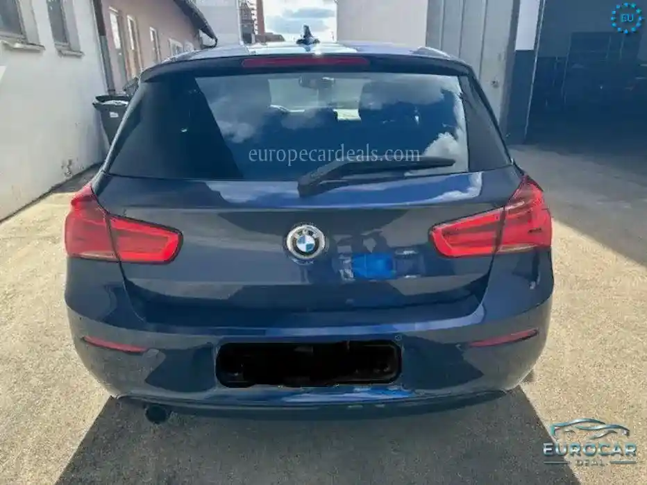 BMW 118