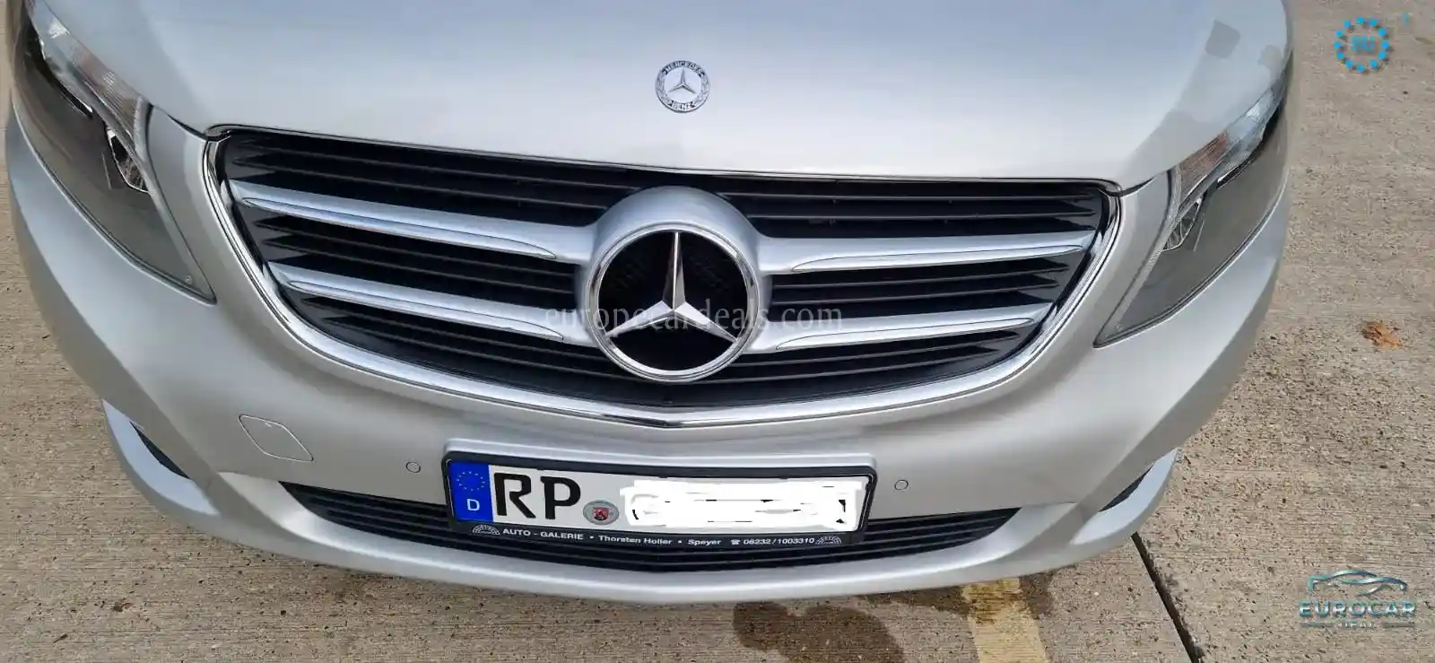 Mercedes-Benz V 250