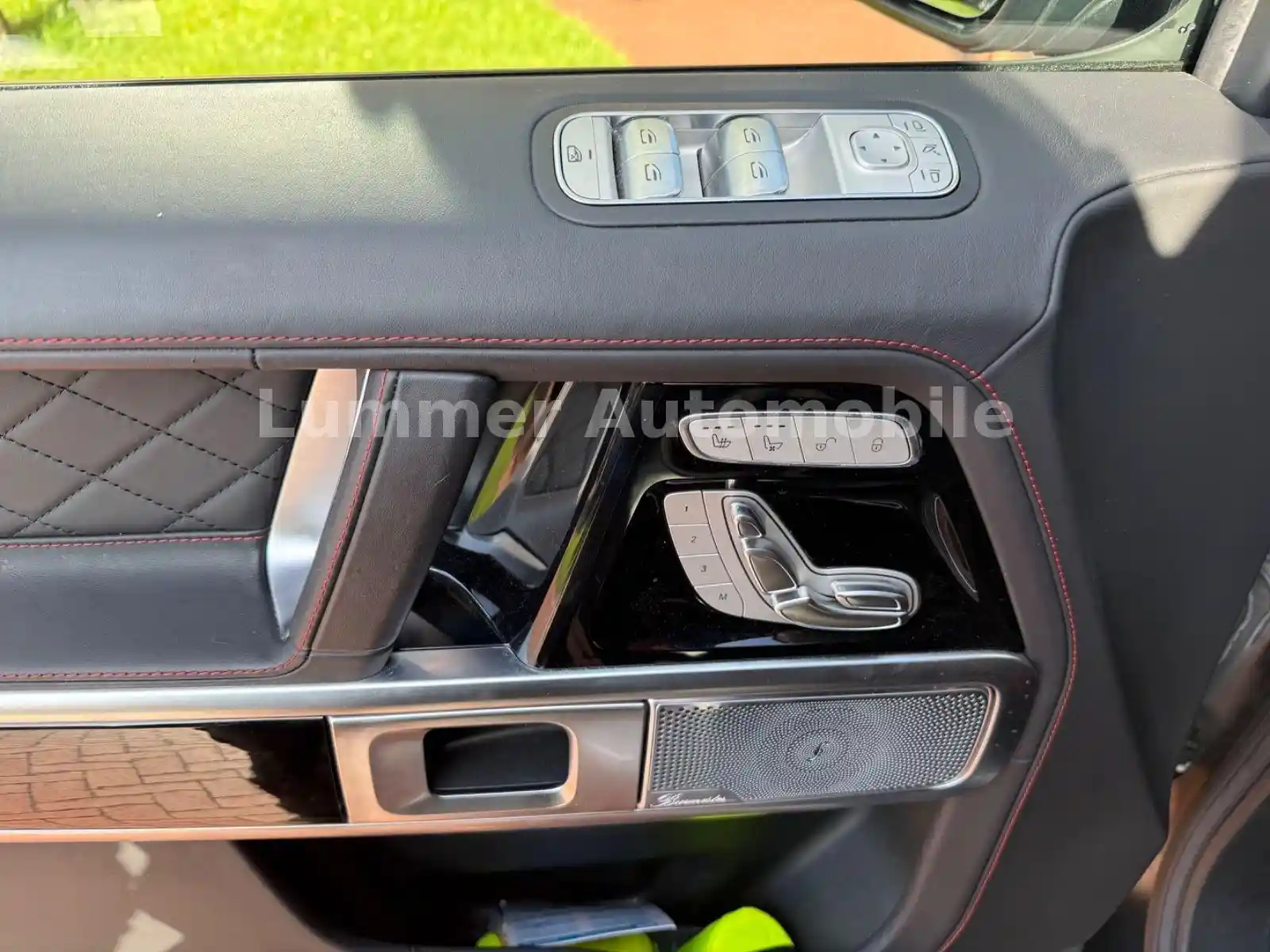 Mercedes-Benz G 500