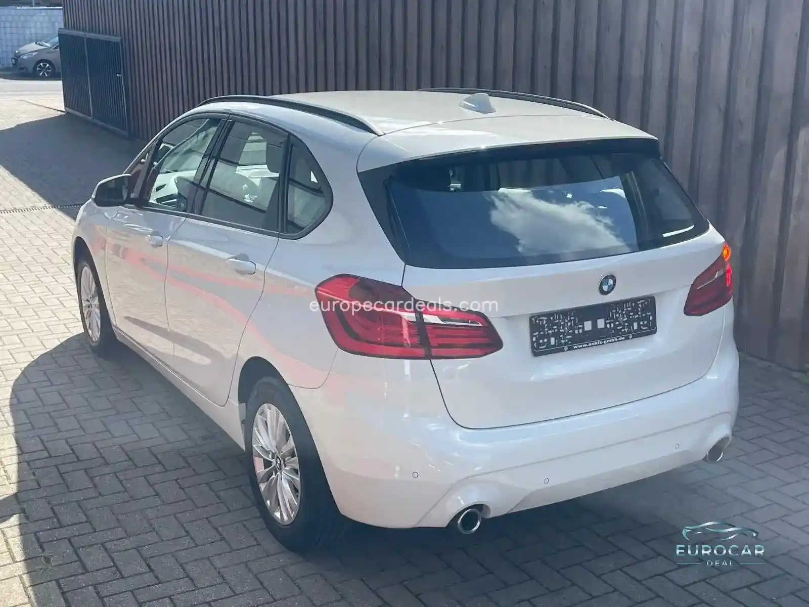BMW 218