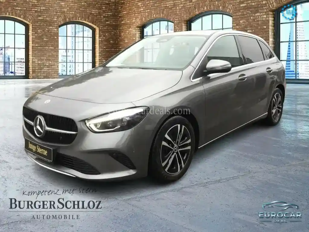Mercedes-Benz B 180
