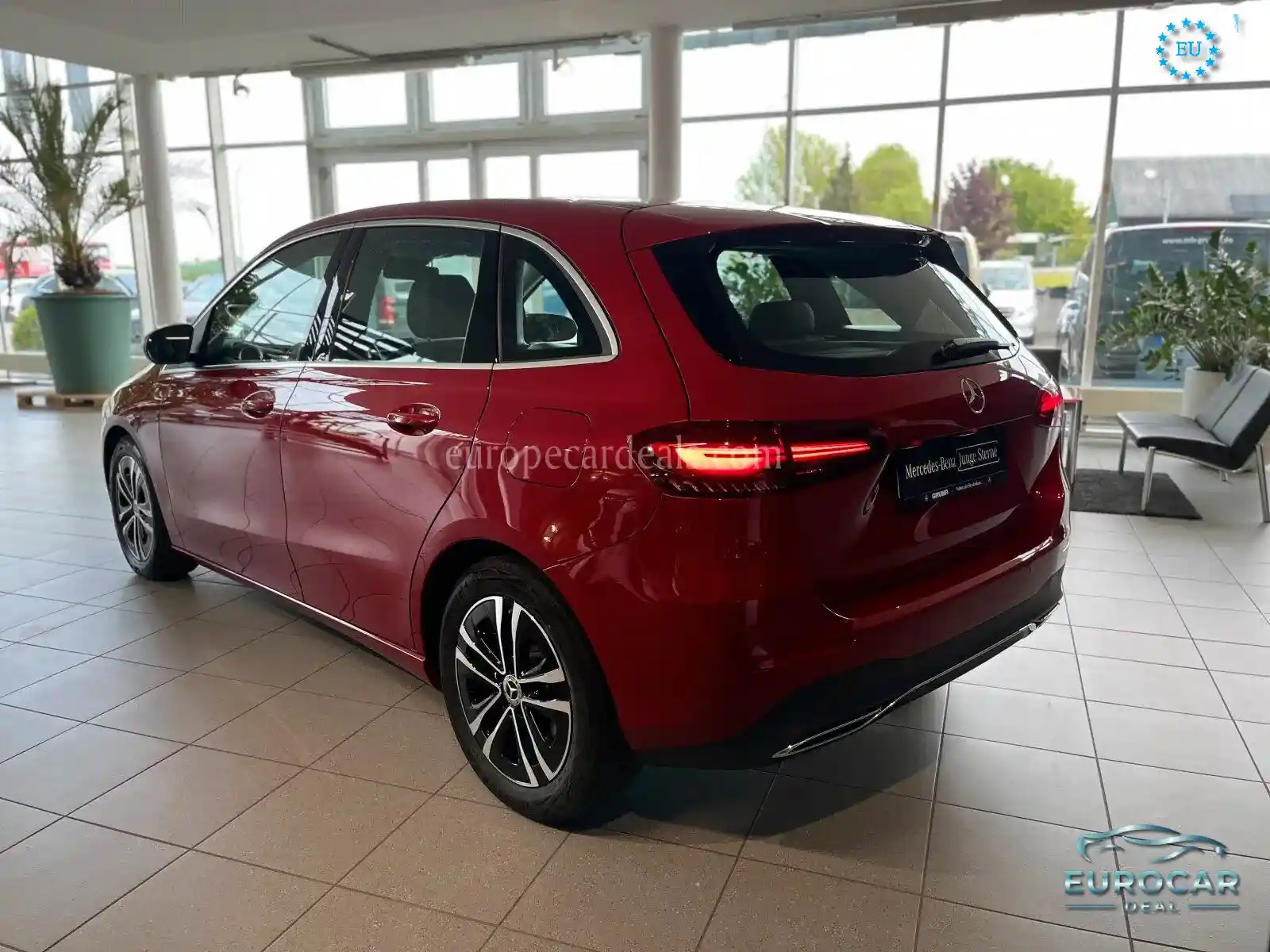 Mercedes-Benz B 200