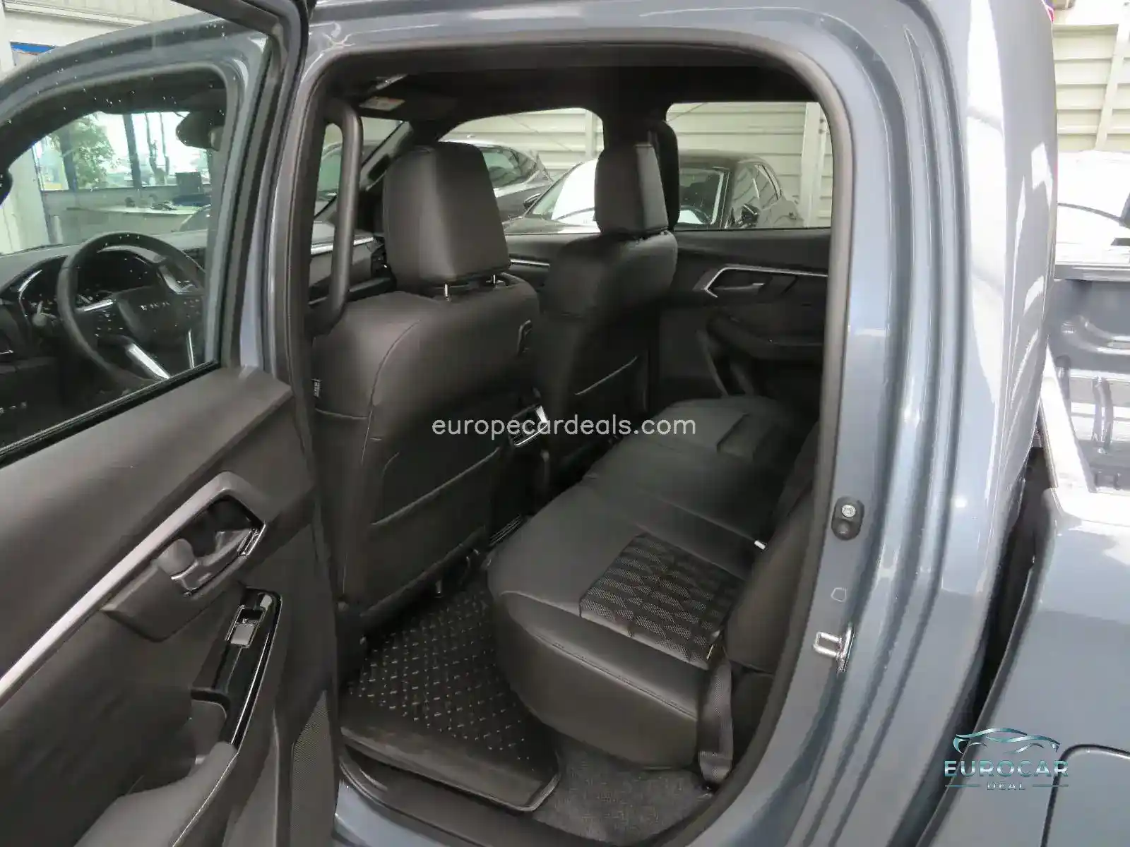 DoKa Face-Lift,AHK geflanscht