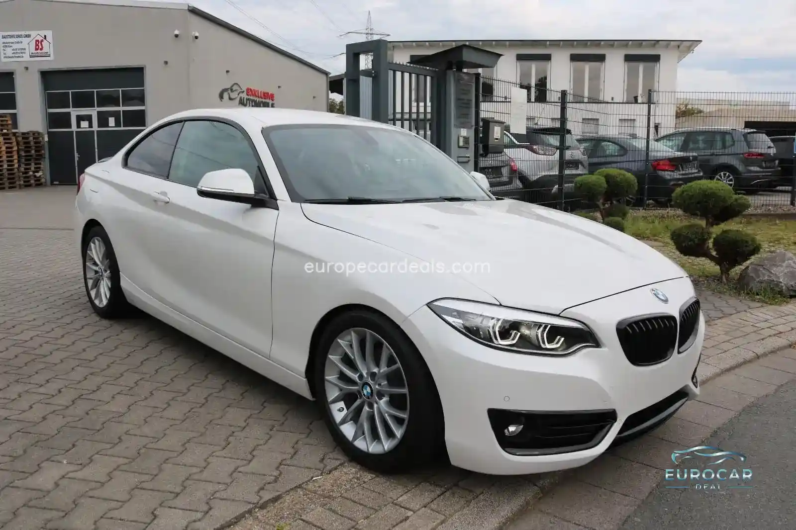 BMW 218