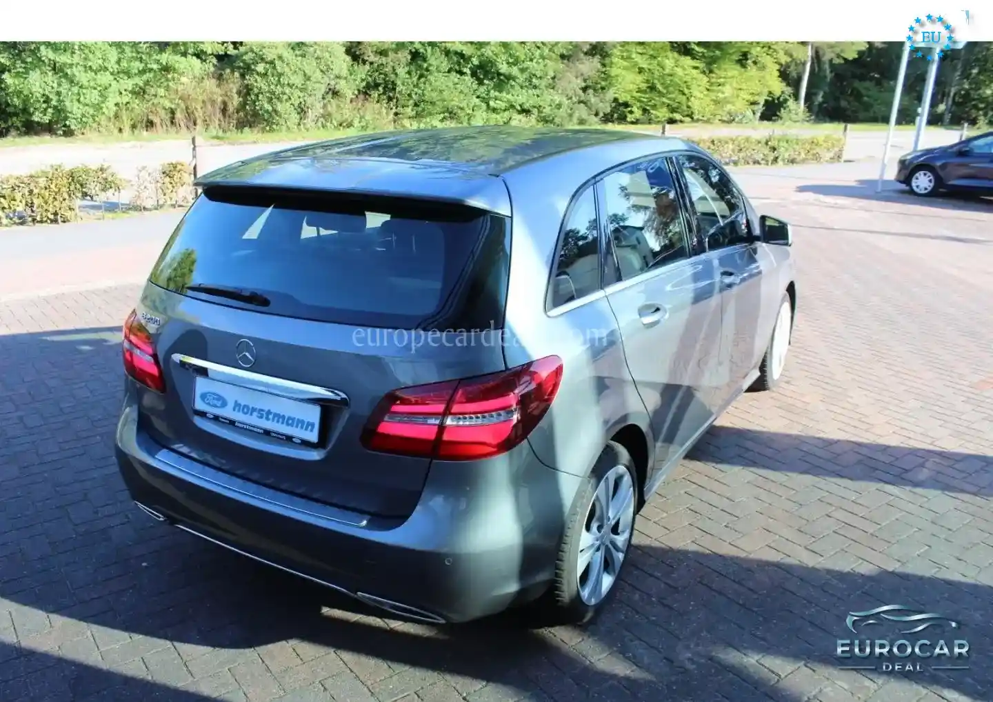 Mercedes-Benz B 200