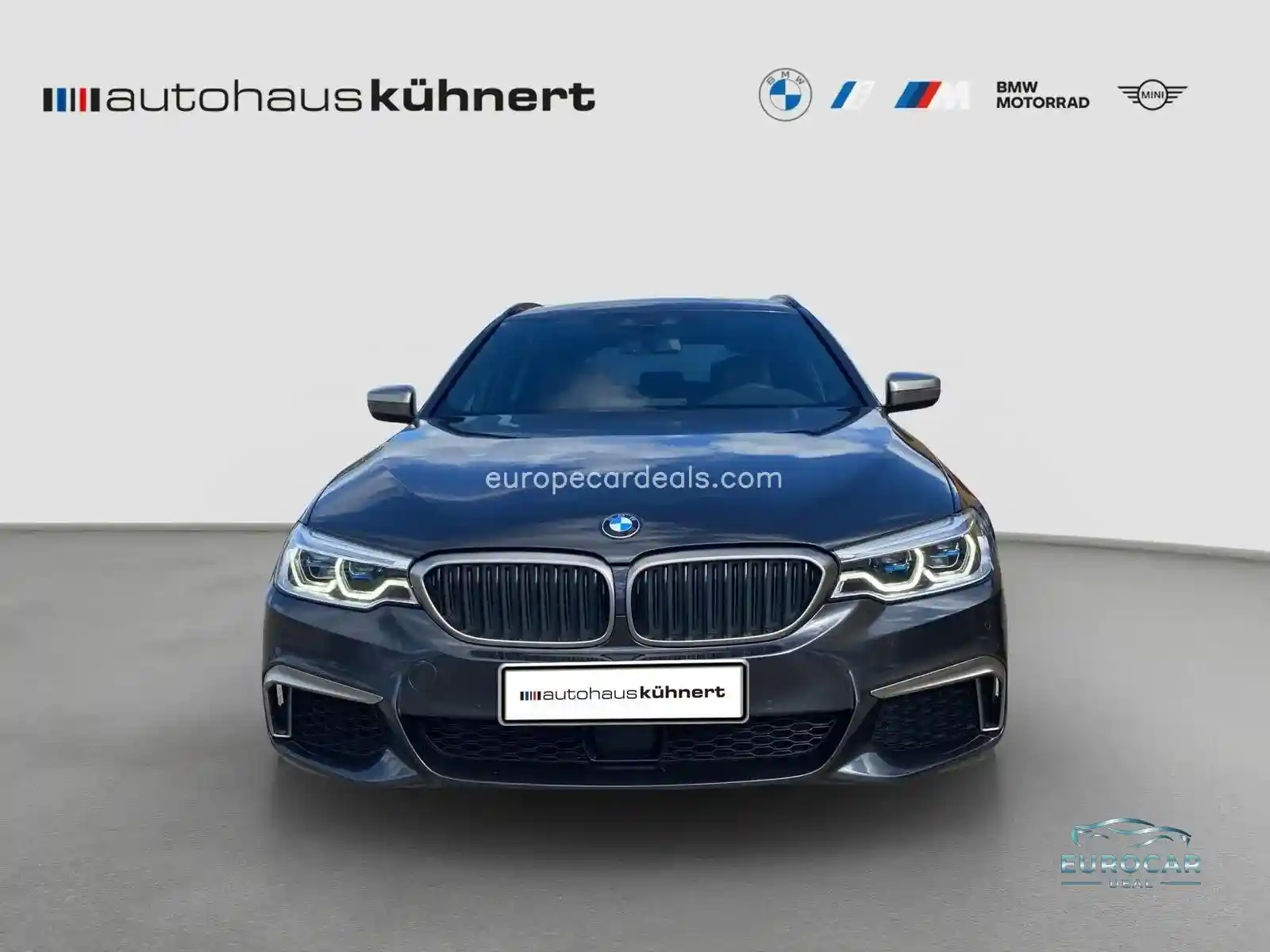 BMW M550