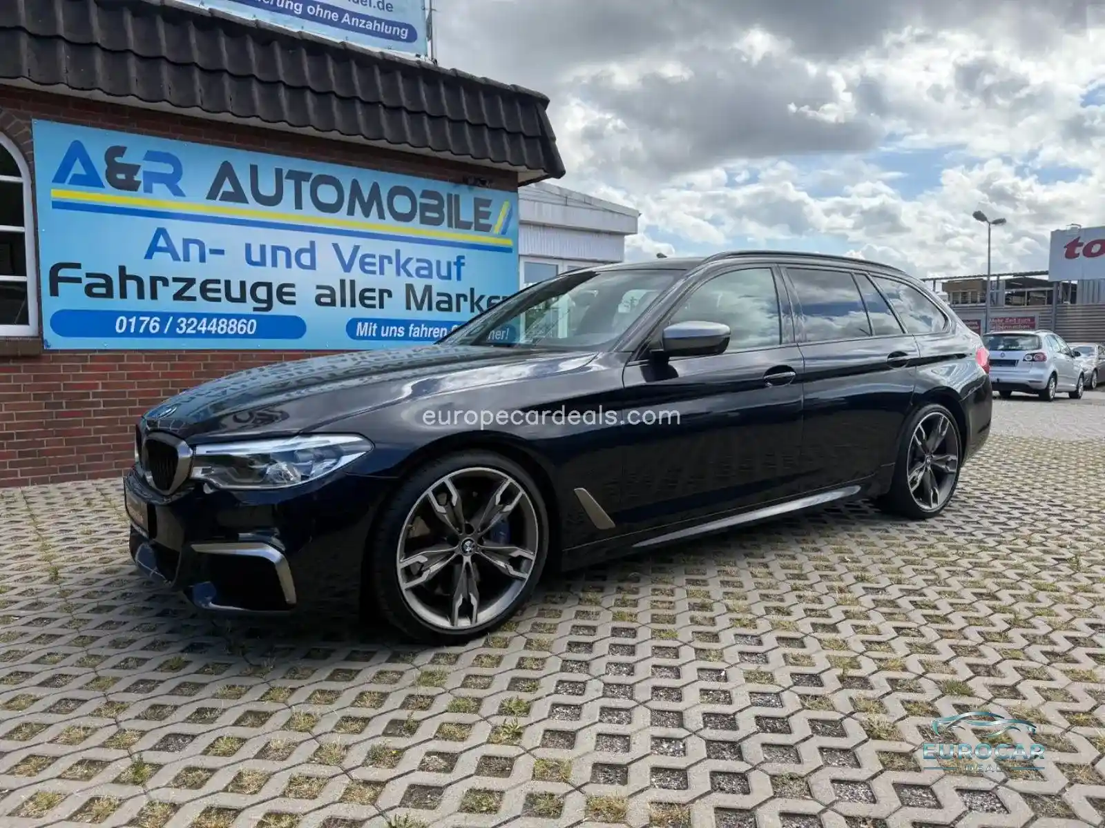 BMW M550