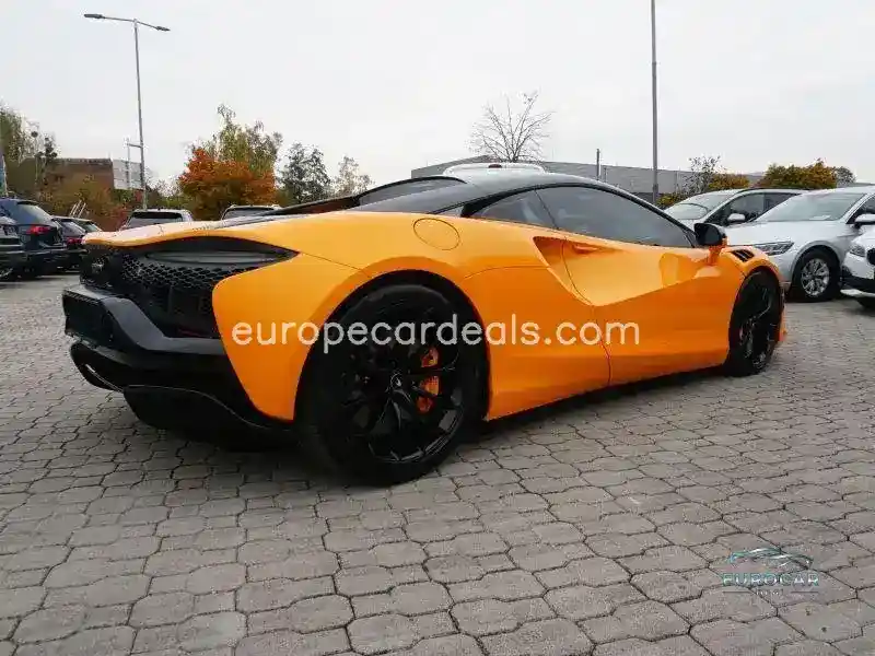 McLaren Artura