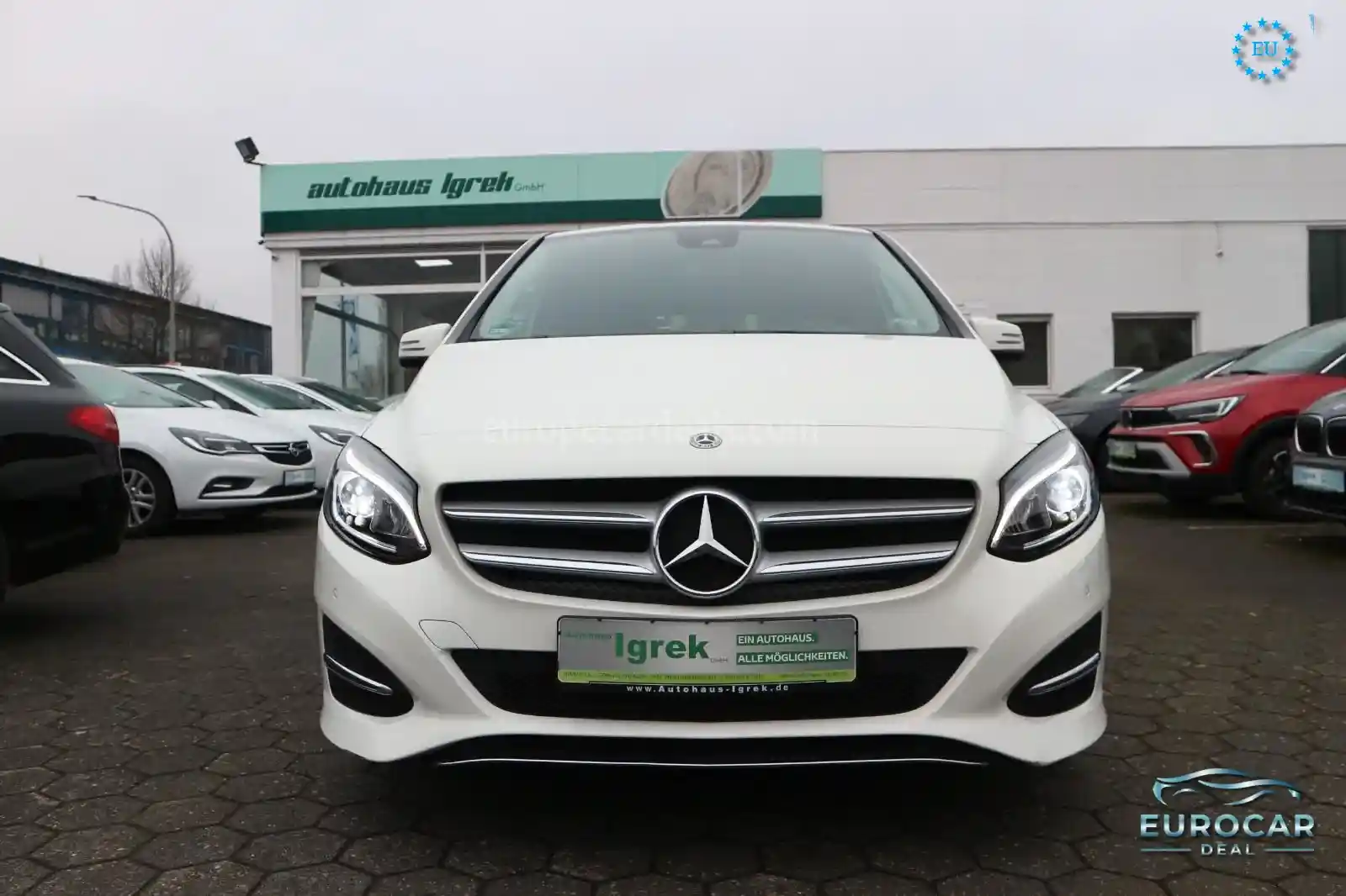 Mercedes-Benz B 200
