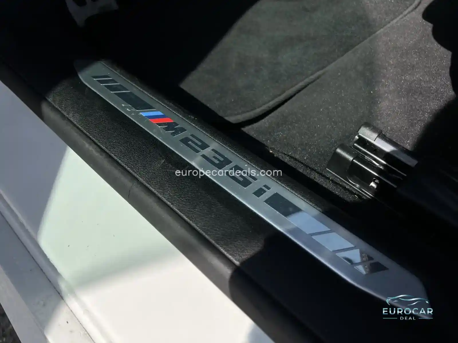 BMW M235