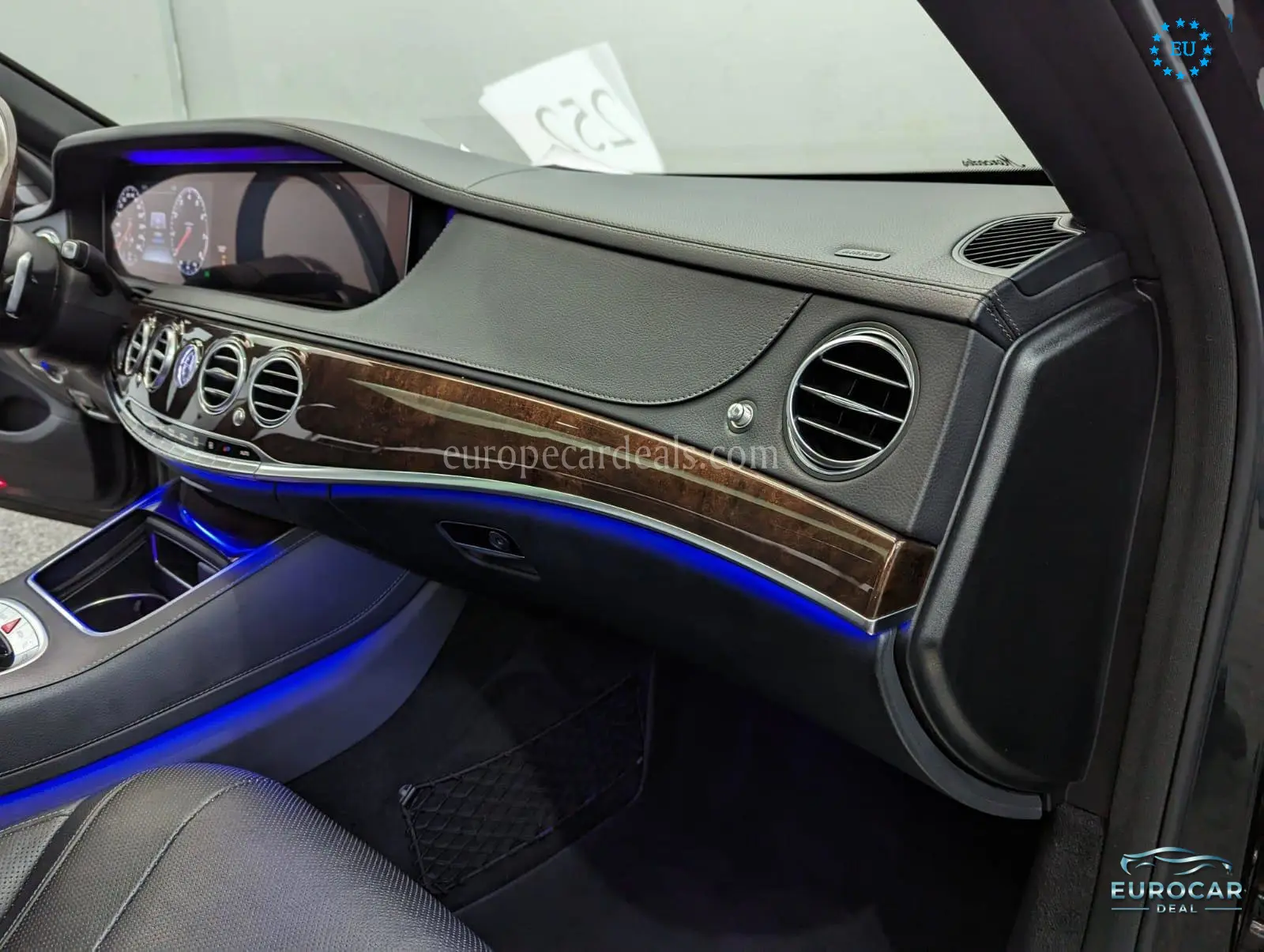 Mercedes-Benz S 560