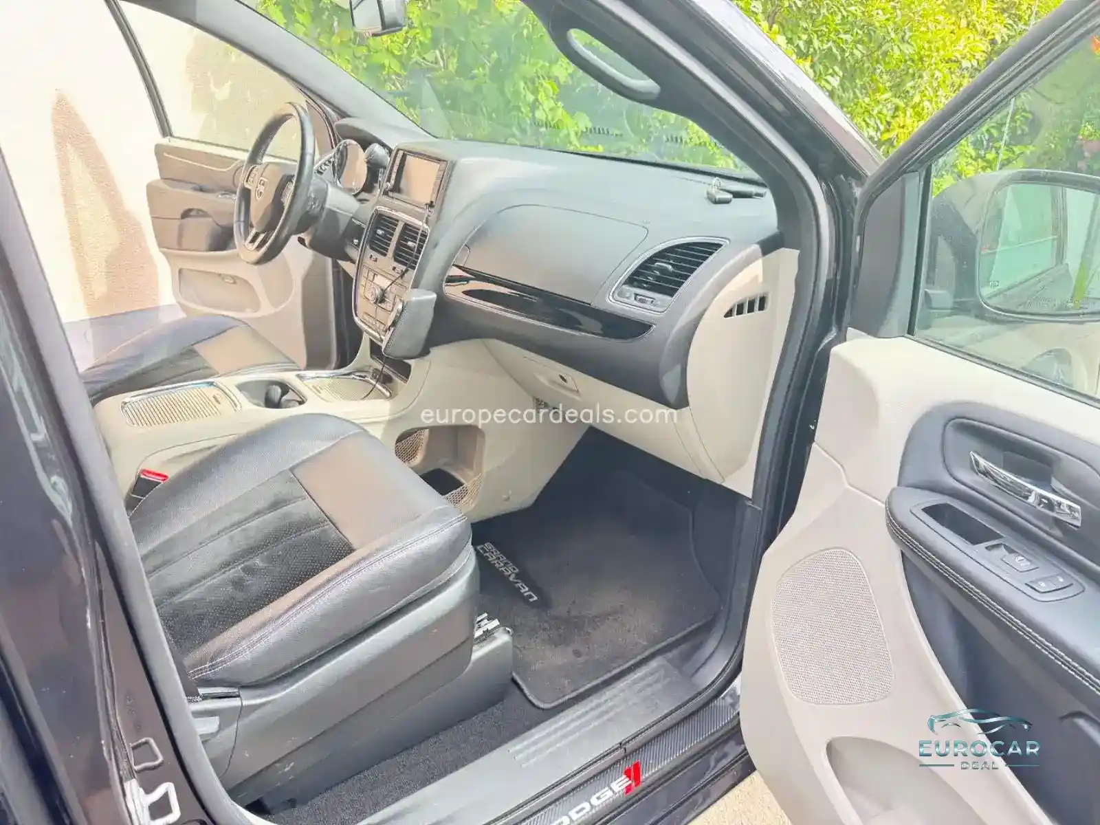 Dodge Grand Caravan