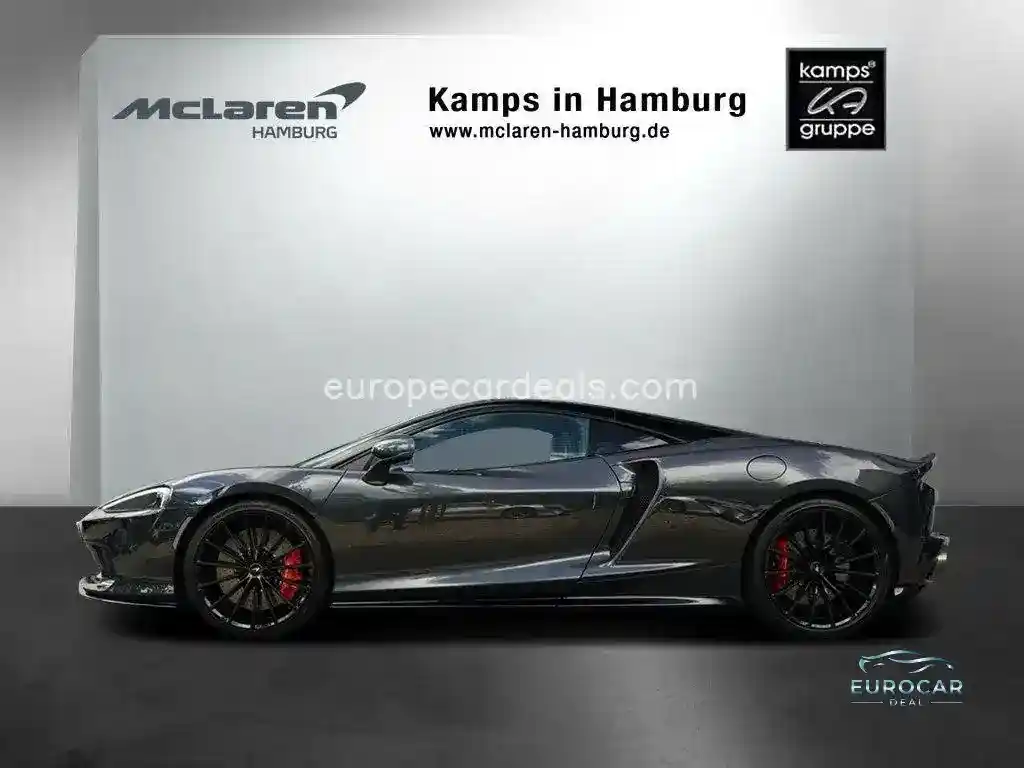 McLaren GT