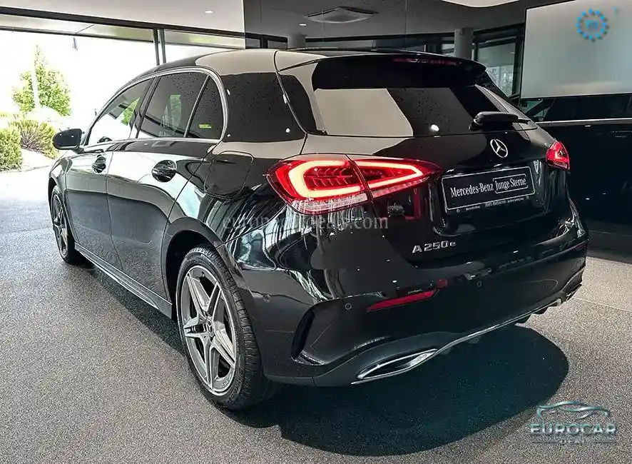 Mercedes-Benz A 250