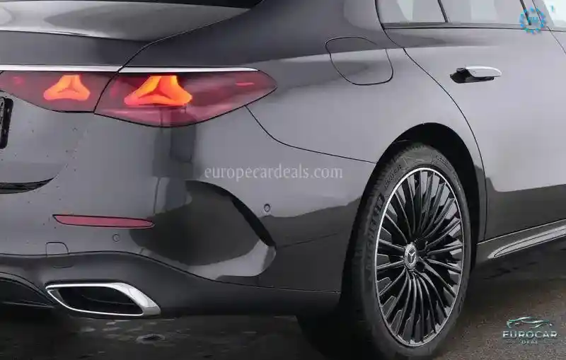 Mercedes-Benz E 300