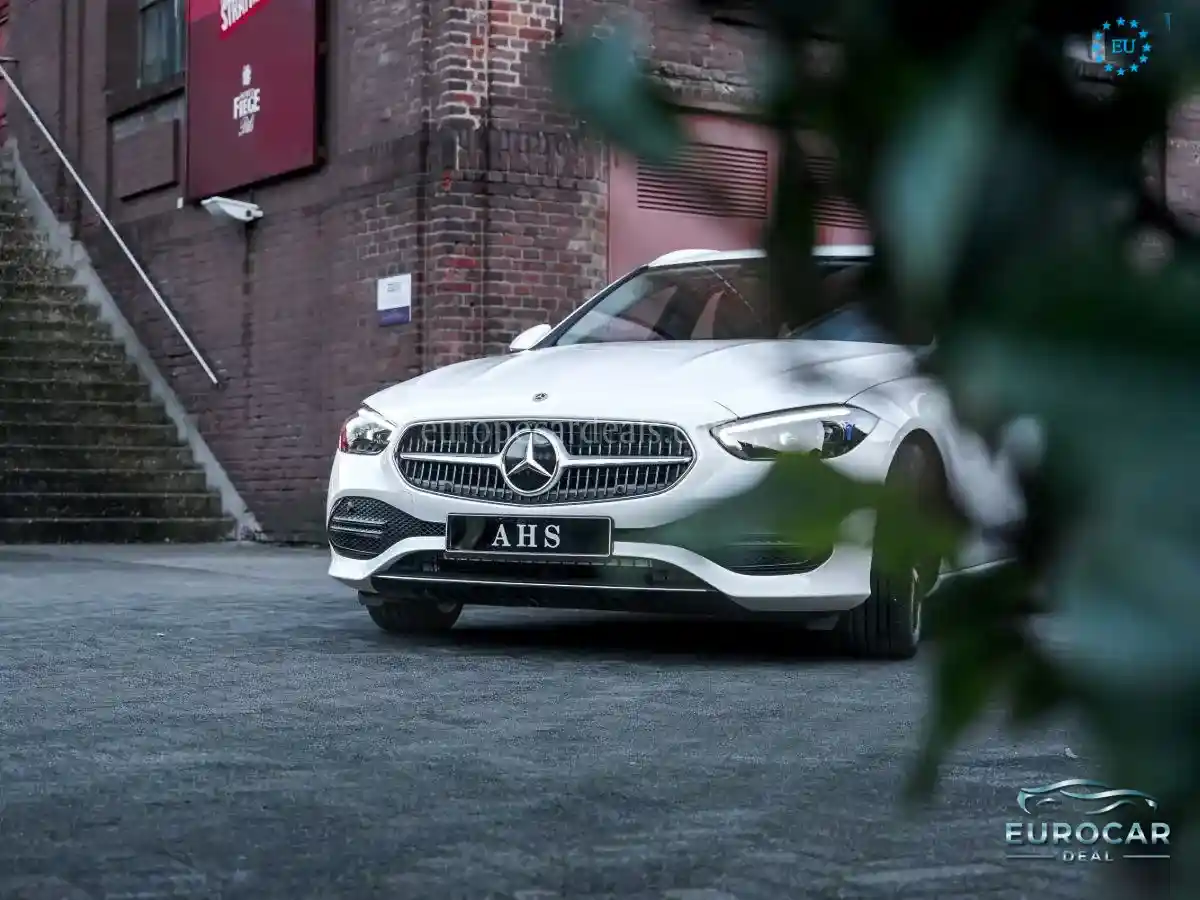 Mercedes-Benz C 220