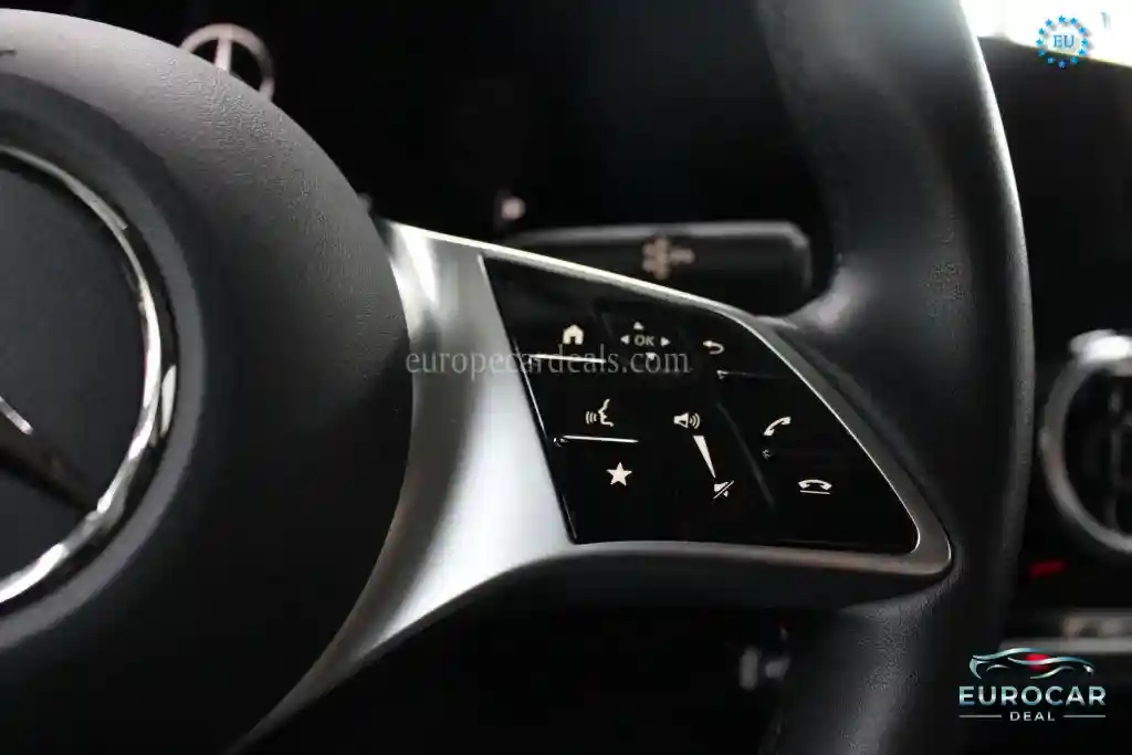 Mercedes-Benz B 220